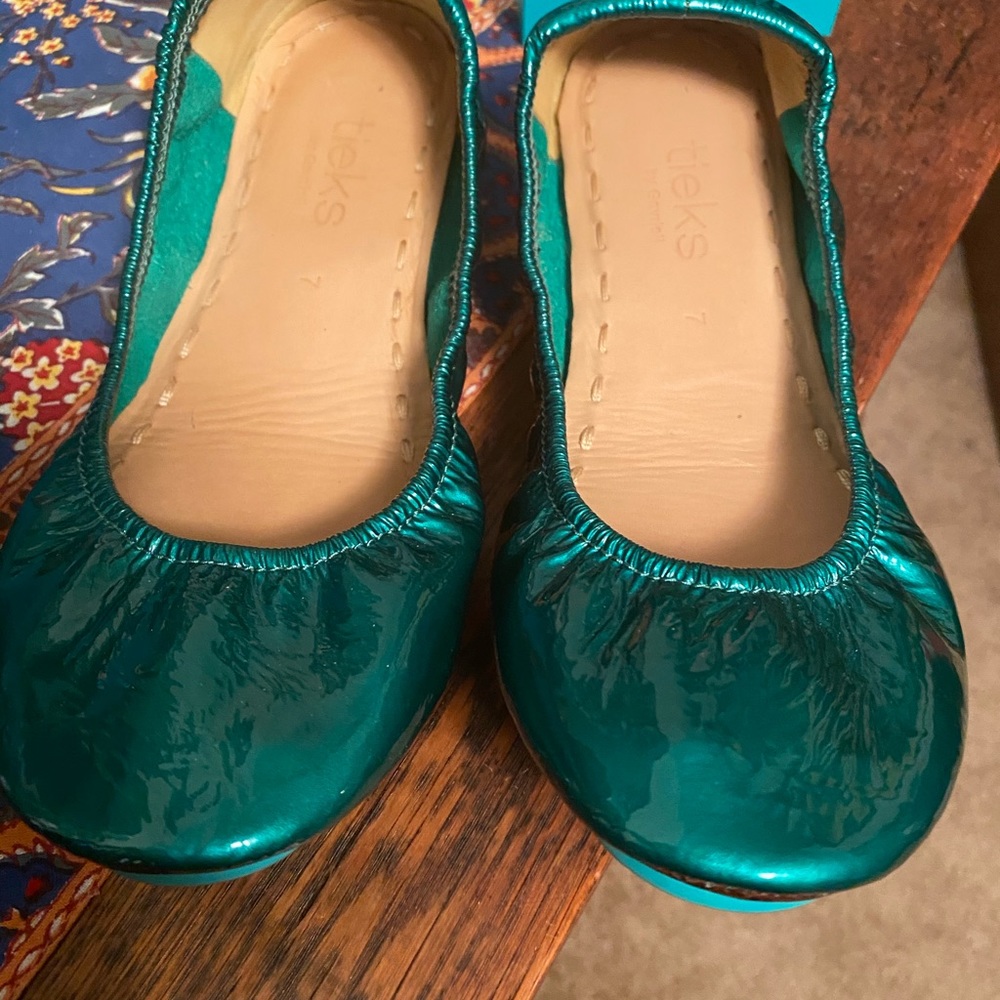 Tieks Emerald Green ballet flat, size 7